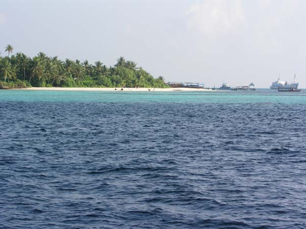 Inselaufnahmen Dhangethi