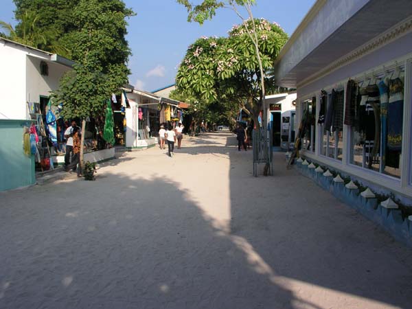 Inselaufnahmen Dhangethi