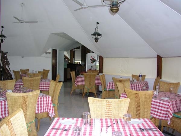 Inselaufnahmen Helengeli 2003