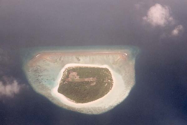 Einheimische/Unbewohnte Inseln