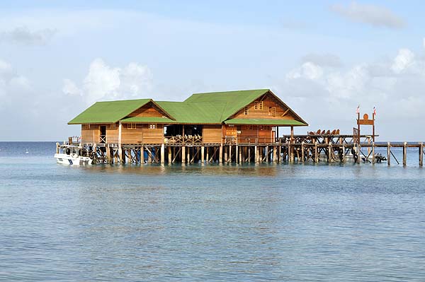 Lankayan Island Resort