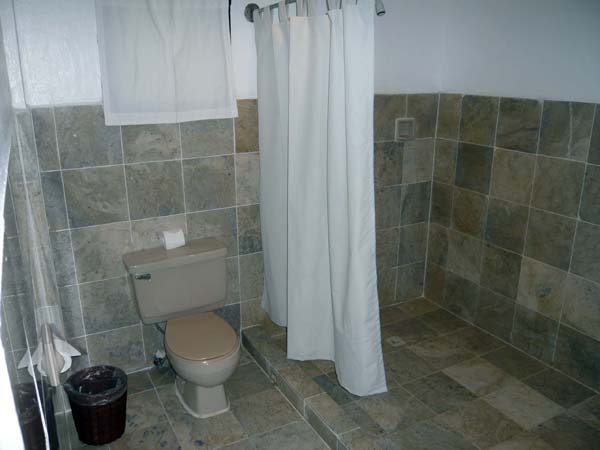 Club Paradise, Dimakya