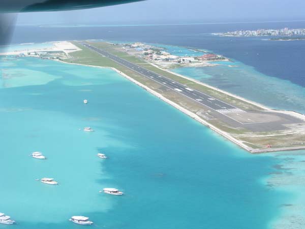 Inselaufnahmen Reethi Beach