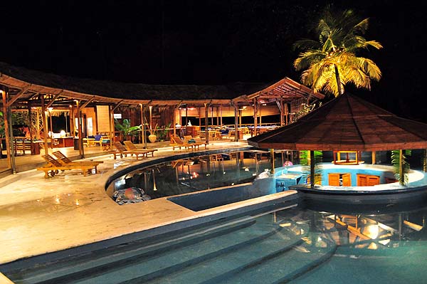 Siladen Resort & Spa