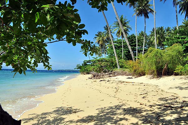 Siladen Resort & Spa