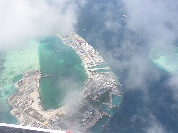 Einheimische/Unbewohnte Inseln