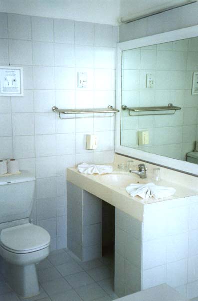 IHURU015.JPG