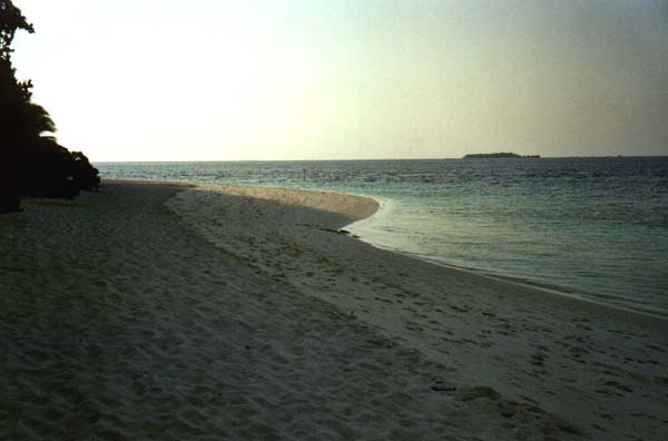 IHURU034.JPG