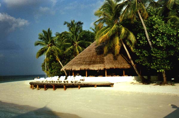 IHURU036.JPG