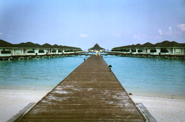 IHURU059.JPG