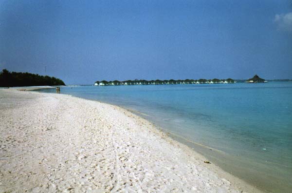 IHURU060.JPG